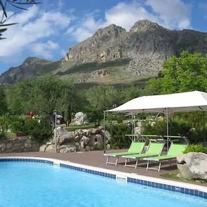 Crapa Licca Farm stay